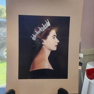 Queen Elizabeth II Silver Crown11x14 Matted Color Portrait 11x8.5 Quality Print